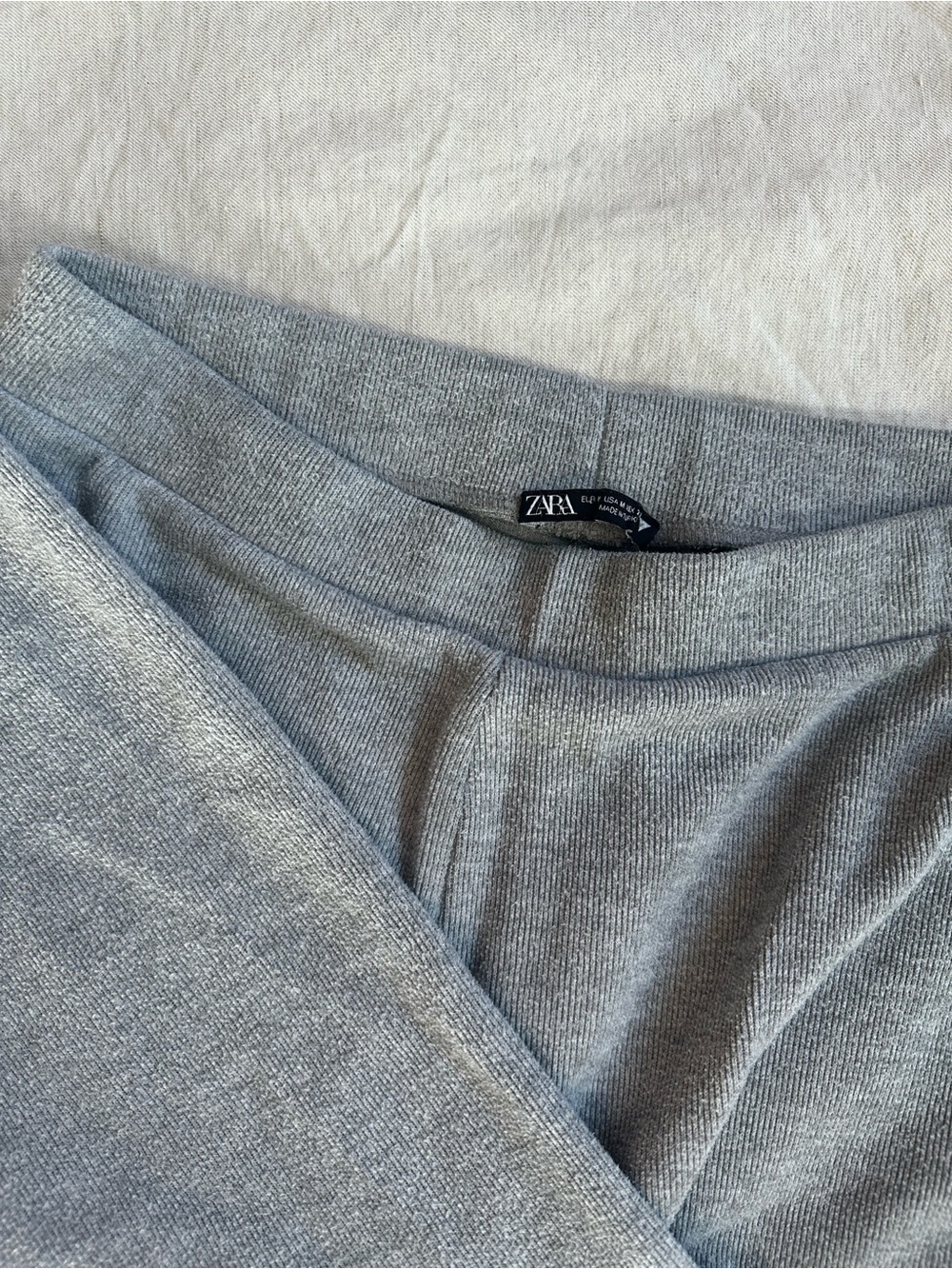 Zara Gray Sweatpants - Picture 2 of 3